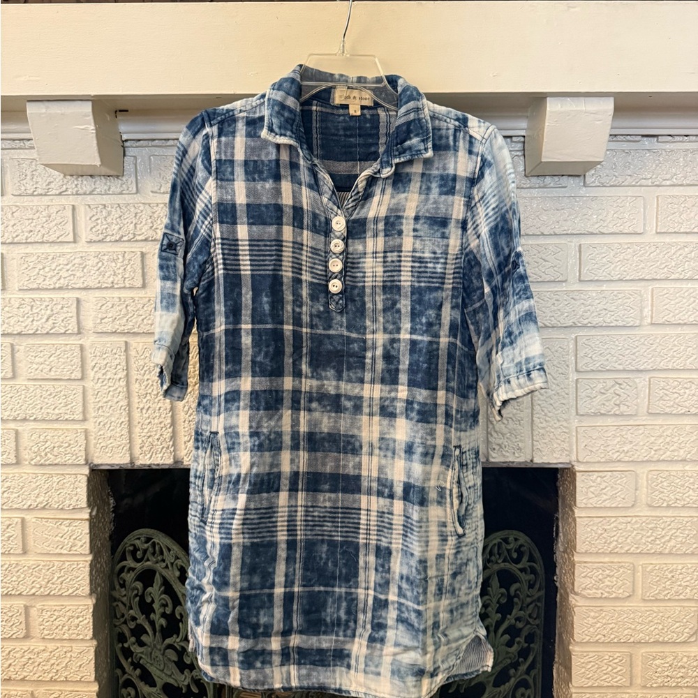 (Anthropologie) Cloth & Stone blue/denim color Plaid mini dress